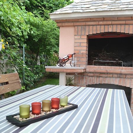 Apartments Dragun Подстрана Екстериор снимка