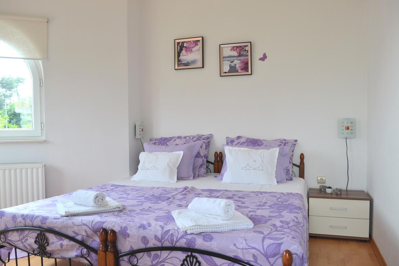 Apartments Dragun Подстрана Екстериор снимка