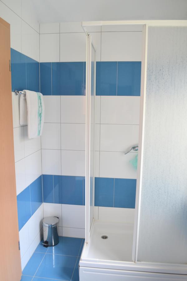 Apartments Dragun Подстрана Екстериор снимка